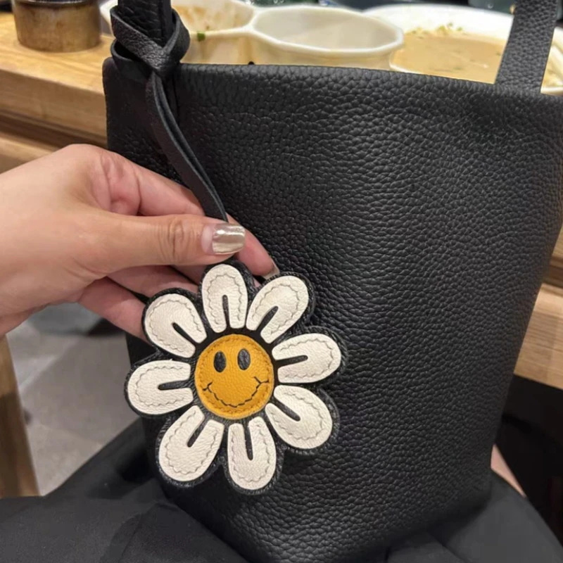 1 portachiavi girasole con fac - Car Accessories Gift Ideas recensione e prezzo