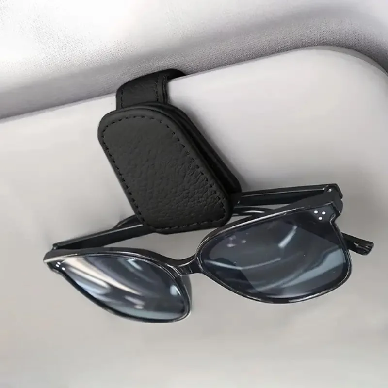 Portaocchiali da sole per auto - Car Accessories Essentials recensione e prezzo